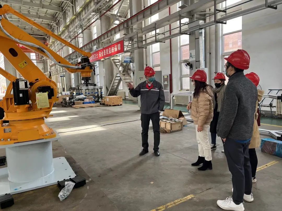 中國復合材料工業協會服務萬里行第24站——北京中車重工機械有限公司