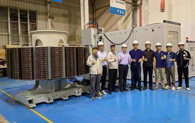 全球最大功率風力發電機整體充磁