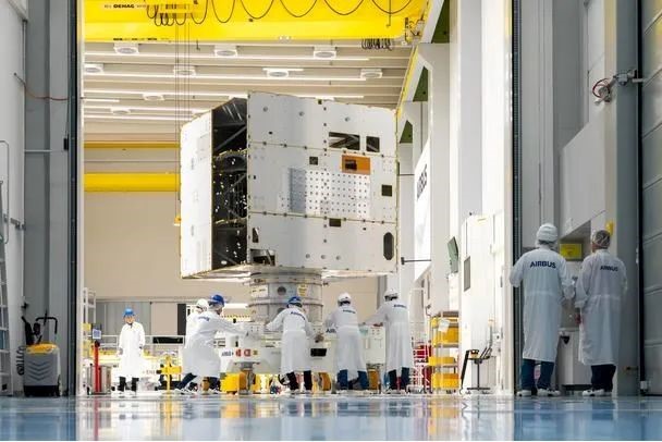 新一代衛星生產啟動：材料科技引領衛星導航創新