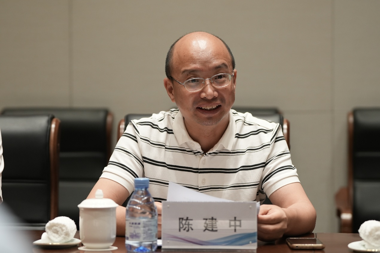 2025年中國復(fù)合材料工業(yè)協(xié)會復(fù)合材料纏繞專業(yè)委員會換屆工作會議圓滿召開